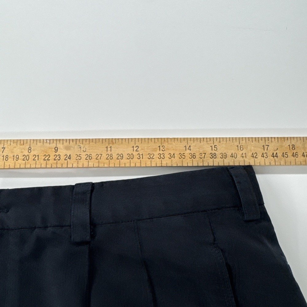 Tommy Bahama Men's Size 33 Black 100% Silk Shorts Beach Golf Outdoor Summer - Picture 6 of 8